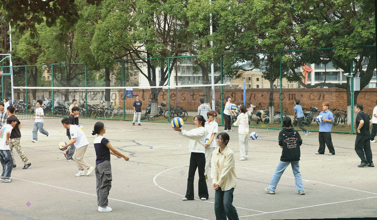 两台设备轮廓之间由四段步骤连线连接的流程图